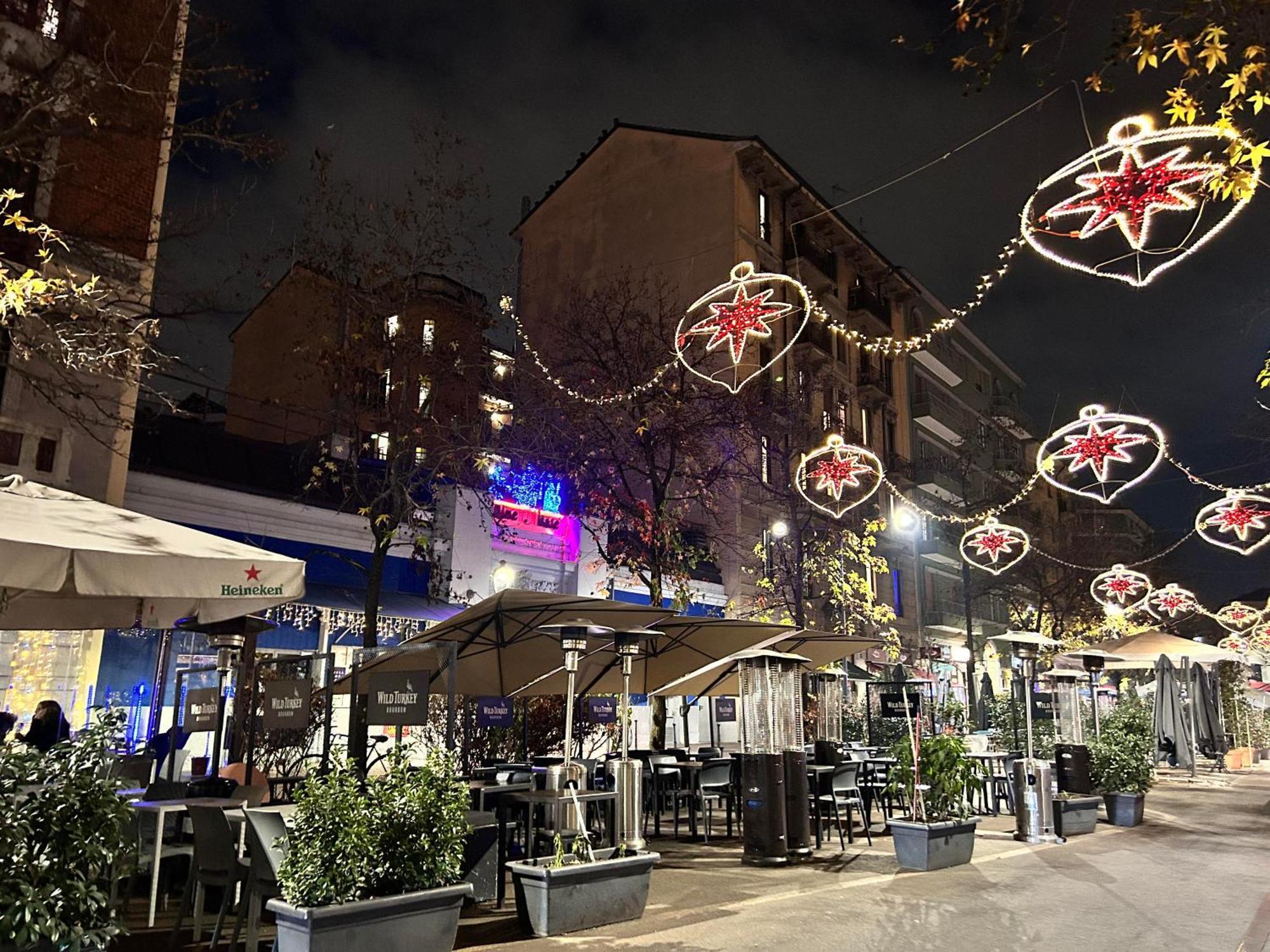 Easy Isola, For An Easy Stay, Milan